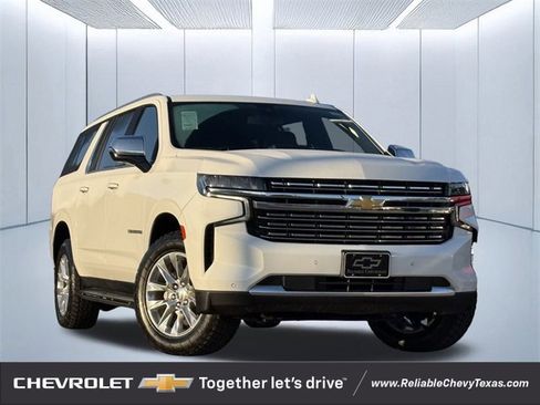 Used 2023 Chevrolet Suburban Premier image 1
