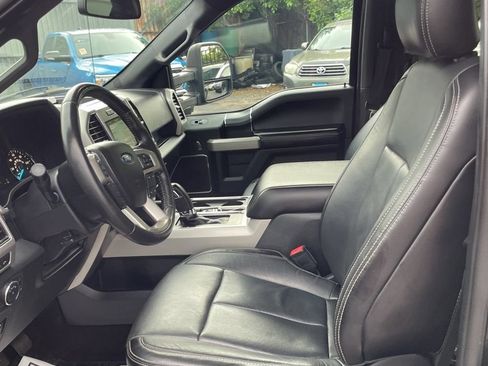 Used 2018 Ford F150 Lariat w/ Equipment Group 501A Mid AWD/4WD image 5