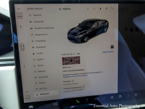 Used 2022 Tesla Model S Plaid image 32