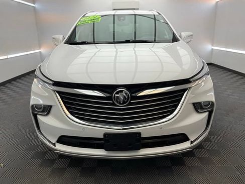 Used 2024 Buick Enclave Premium AWD/4WD image 2