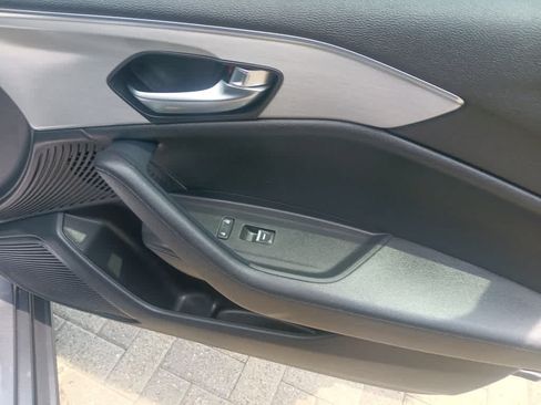 Used 2023 Acura TLX FWD image 25