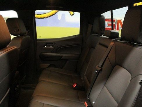 New 2026 GMC Canyon Elevation w/ Convenience Package image 14