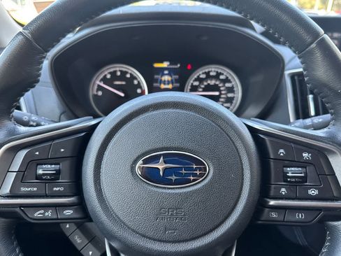 Used 2020 Subaru Forester Premium AWD/4WD image 25