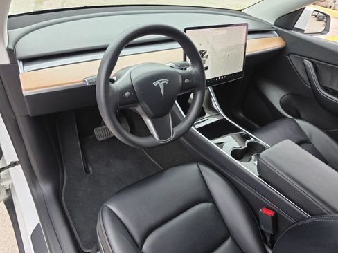 Used 2020 Tesla Model Y Long Range AWD/4WD image 17