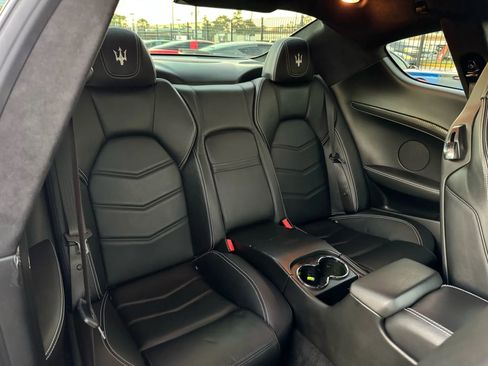 Used 2013 Maserati GranTurismo Sport image 26