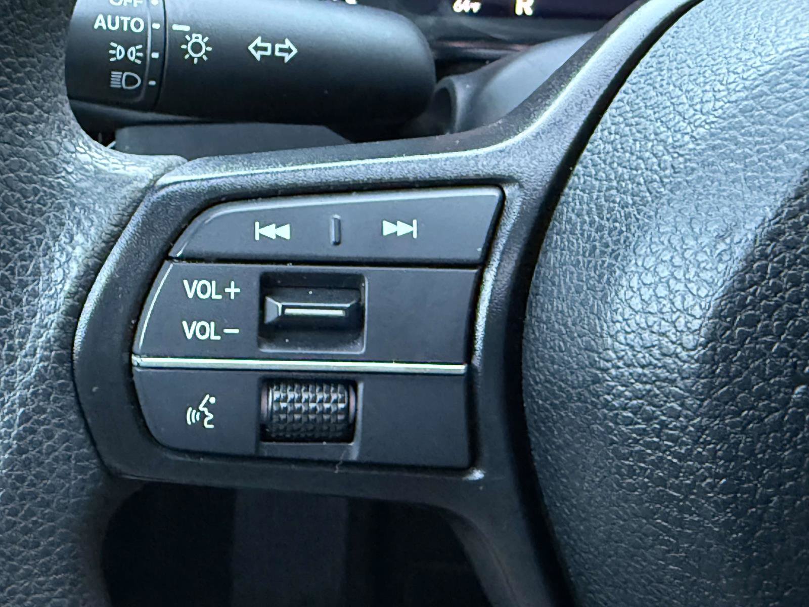 Certified 2025 Honda Accord SE image 22