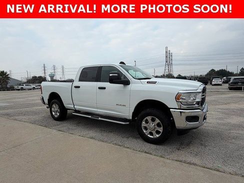 Used 2023 RAM 2500 Big Horn w/ Level 1 Equipment Group image 5