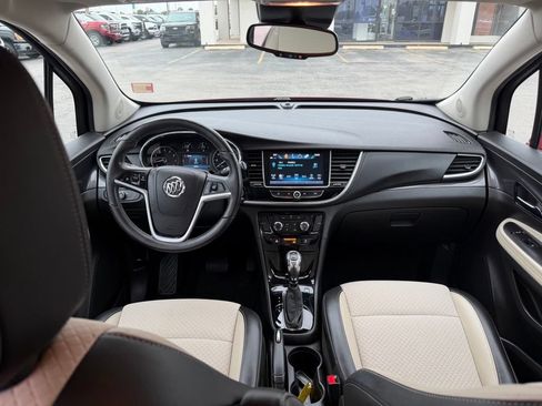Used 2019 Buick Encore Preferred FWD image 17