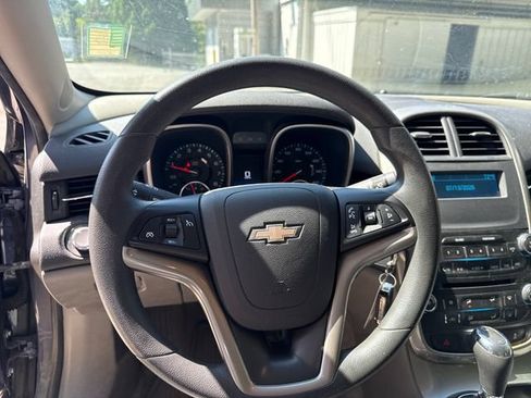 Used 2015 Chevrolet Malibu LS FWD image 18