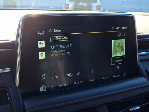 Used 2022 Chevrolet Tahoe LT w/ LT Signature Package image 18