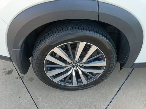 Used 2022 Nissan Pathfinder Platinum w/ Cargo Package FWD image 27