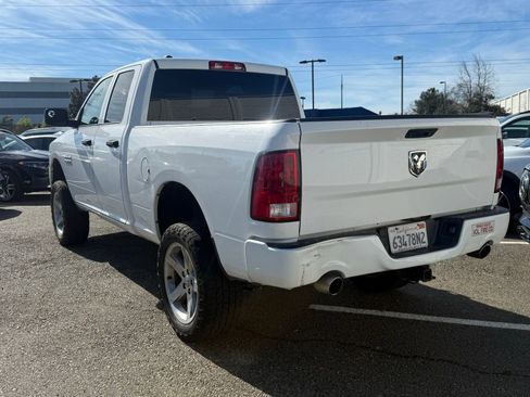 Used 2018 RAM 1500 Express image 3