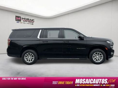 Used 2024 Chevrolet Suburban LT AWD/4WD image 8
