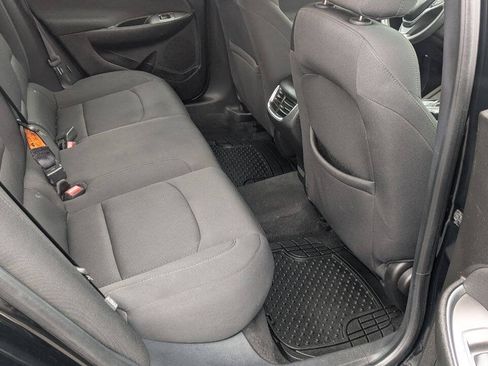 Used 2019 Chevrolet Malibu LT FWD image 32