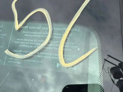 Used 2022 Kia Sorento S w/ Panoramic Sunroof Package image 33