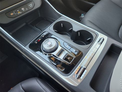 New 2026 Kia Carnival SX image 15