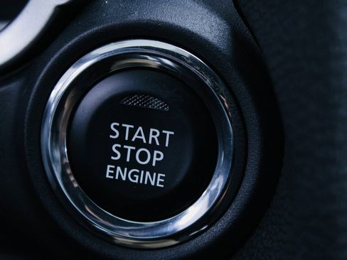 New 2024 Mitsubishi Eclipse Cross SEL image 10