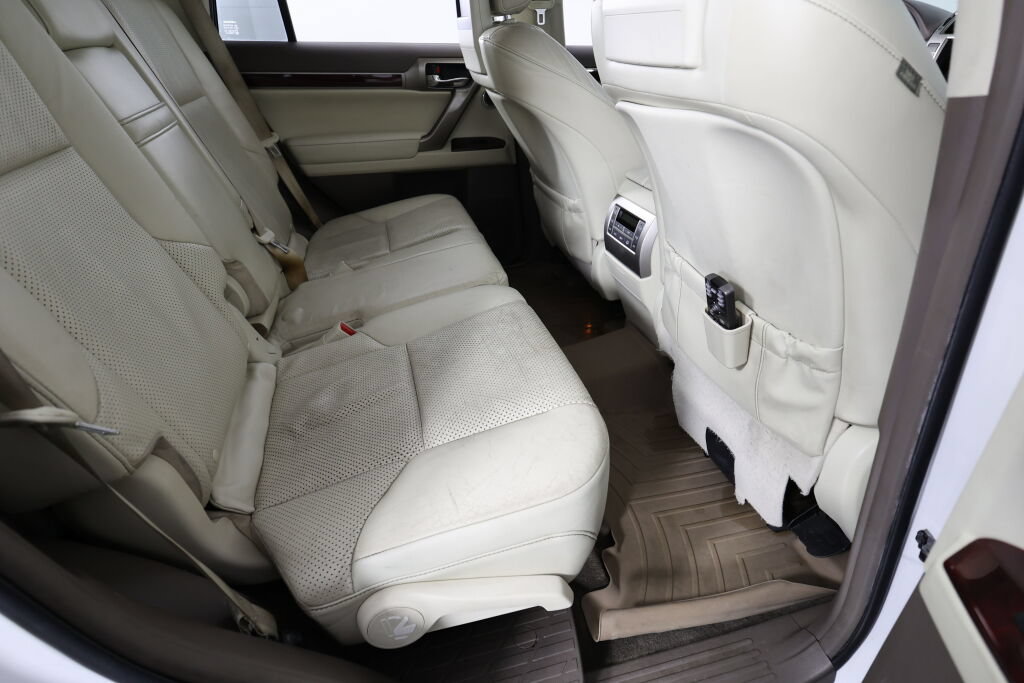 Used 2010 Lexus GX 460 Premium AWD/4WD image 24