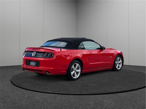 Used 2013 Ford Mustang GT Premium w/ Security Pkg image 9