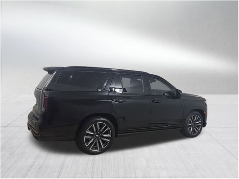 Certified 2023 Cadillac Escalade Sport Platinum w/ Heavy-Duty Trailer Package image 6