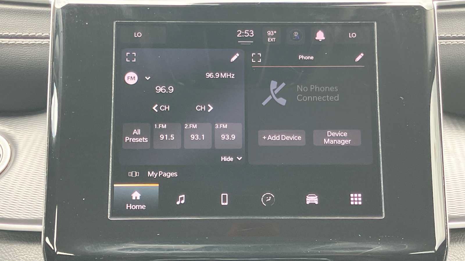 Used 2023 Jeep Grand Cherokee Laredo AWD/4WD image 19