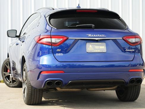 Used 2019 Maserati Levante image 5