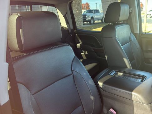 Used 2018 GMC Sierra 1500 SLT w/ SLT Premium Package image 15