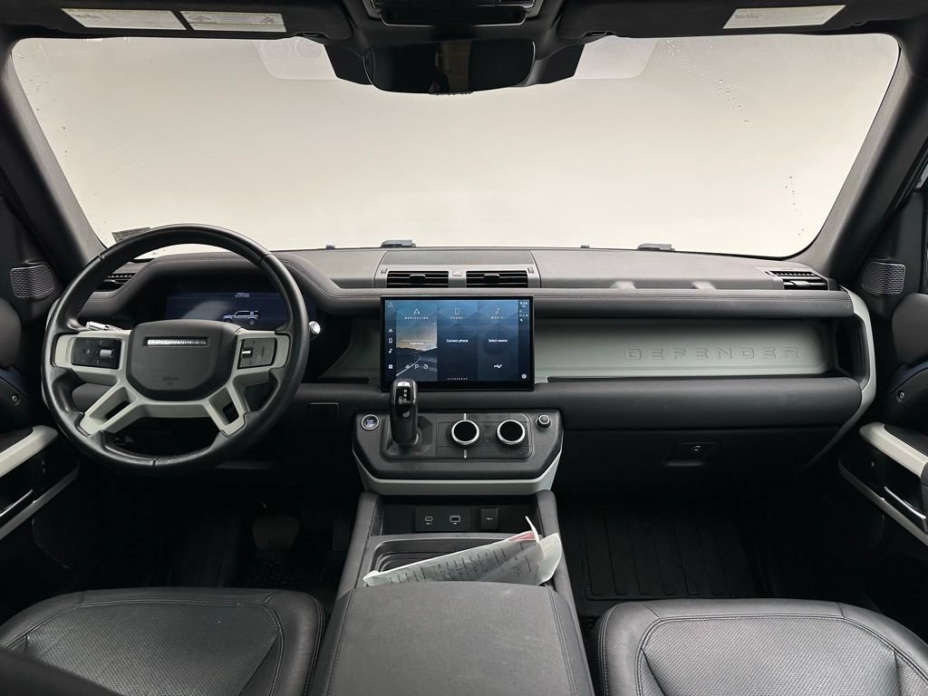 Used 2022 Land Rover Defender 110 S AWD/4WD image 6