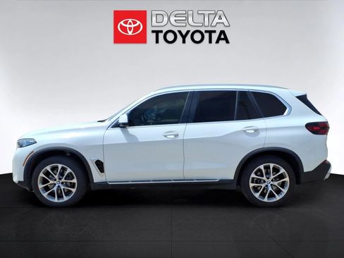 Used 2026 BMW X5 sDrive40i RWD image 2