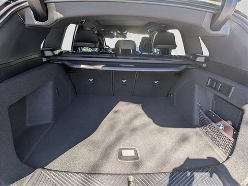 Used 2025 BMW X3 xDrive30i w/ Premium Package image 6