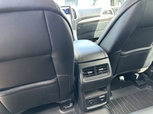 Used 2024 Ford Edge SEL w/ Convenience Package AWD/4WD image 23