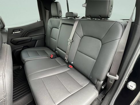 Used 2025 GMC Canyon Elevation w/ Convenience Package RWD image 10