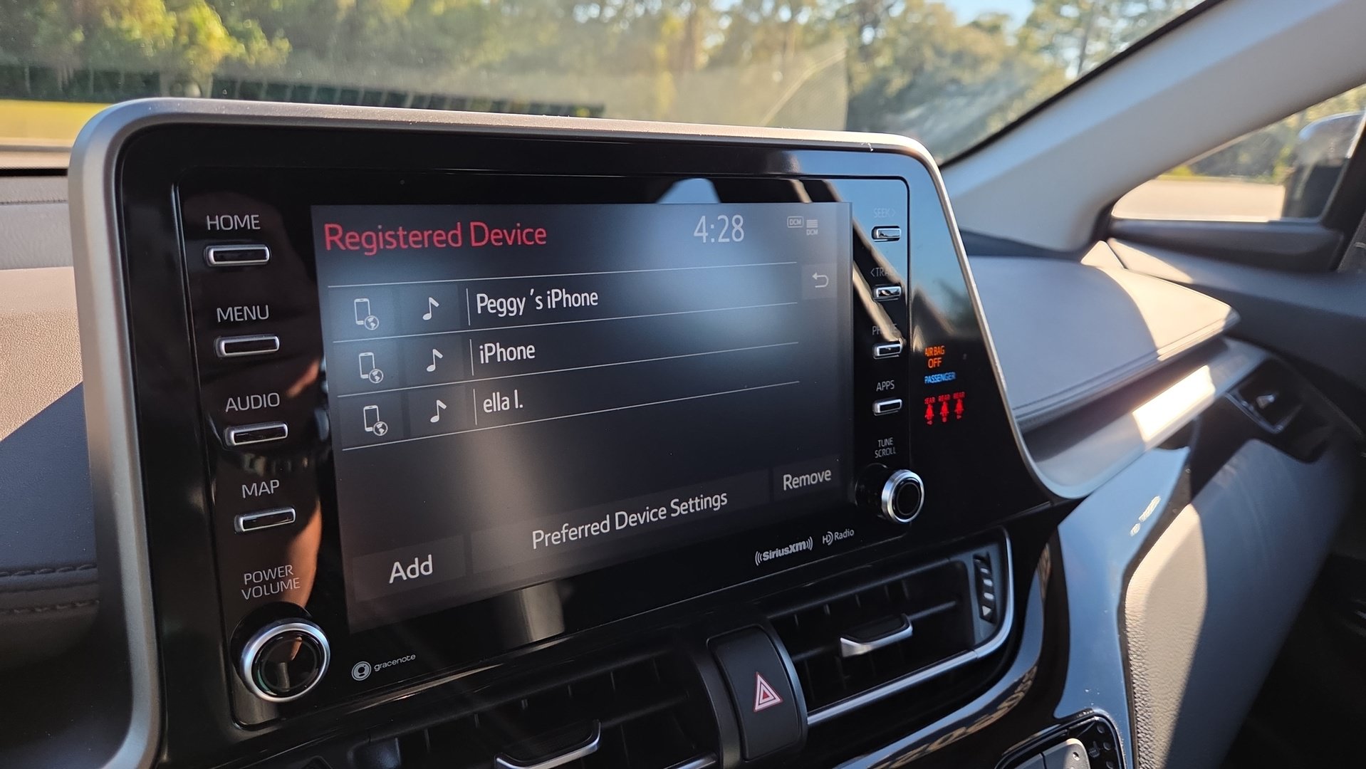 Used 2022 Toyota C-HR Limited FWD image 22