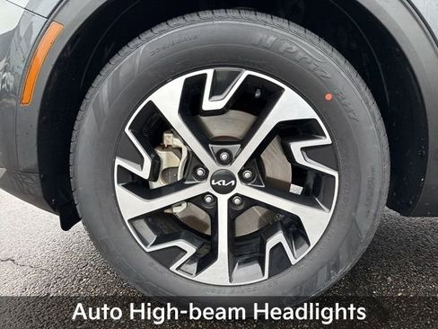 Used 2023 Kia Sportage EX image 11