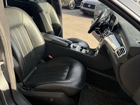 Certified 2017 Mercedes-Benz CLS 550 4MATIC image 24