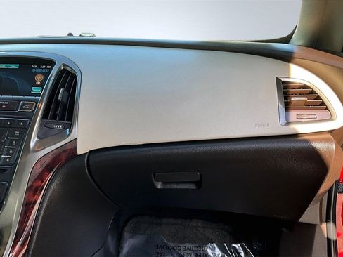 Used 2016 Buick Verano w/ Comfort Package image 18