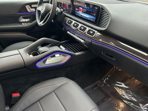 Certified 2025 Mercedes-Benz GLE 350 4MATIC image 20