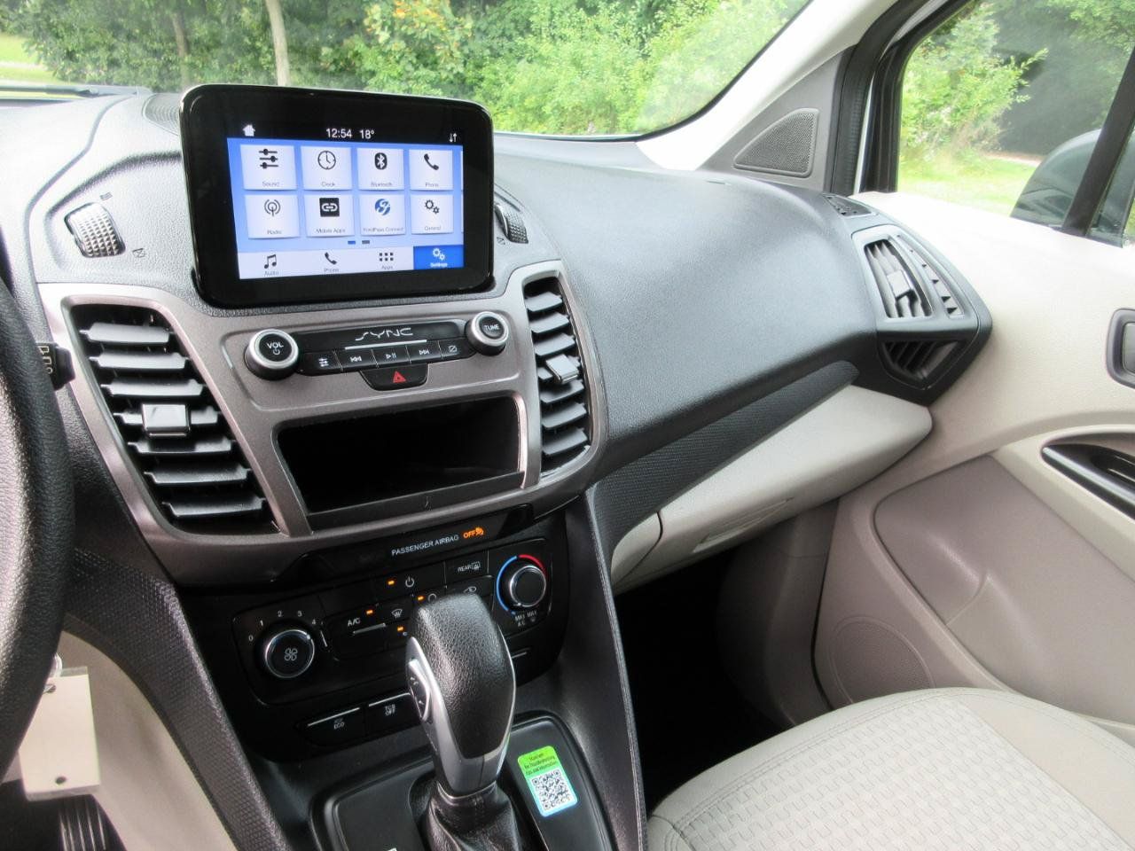 Used 2020 Ford Transit Connect XLT FWD image 40