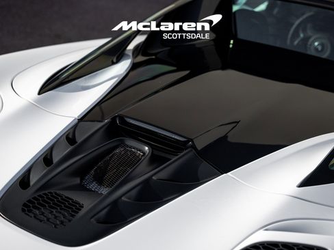 Used 2025 McLaren Artura Spider image 43