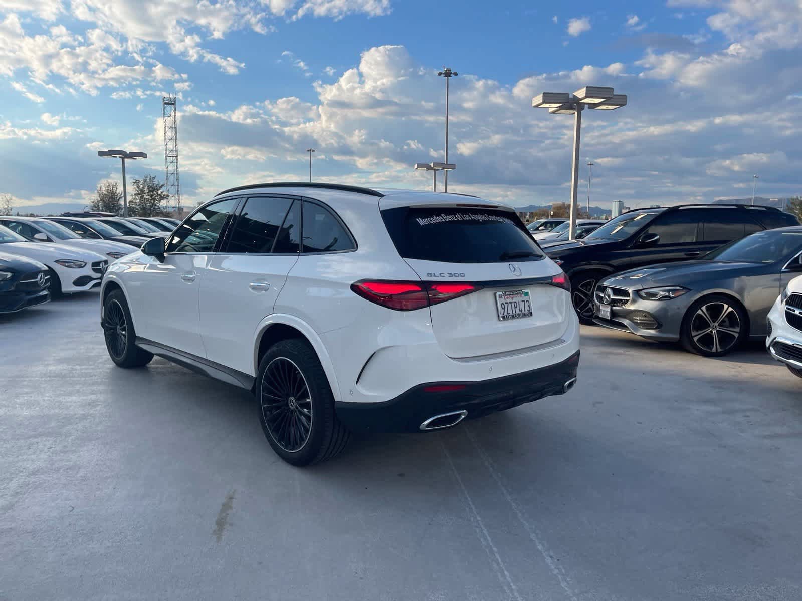 Certified 2026 Mercedes-Benz GLC 300 image 3