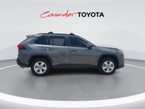 Certified 2021 Toyota RAV4 XLE FWD image 9