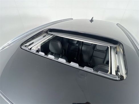 Used 2022 Honda HR-V EX-L image 30