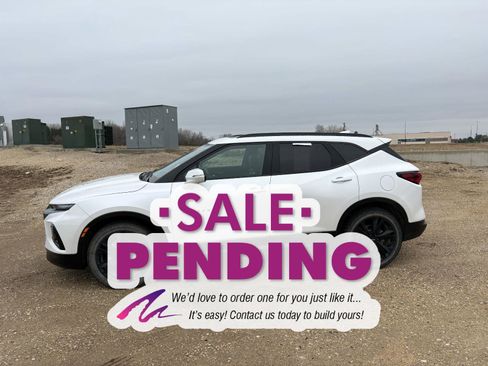 Used 2021 Chevrolet Blazer RS w/ Enhanced Convenience Package image 3