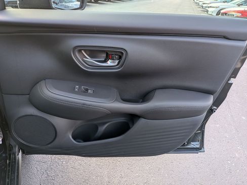 New 2026 Honda HR-V LX image 30