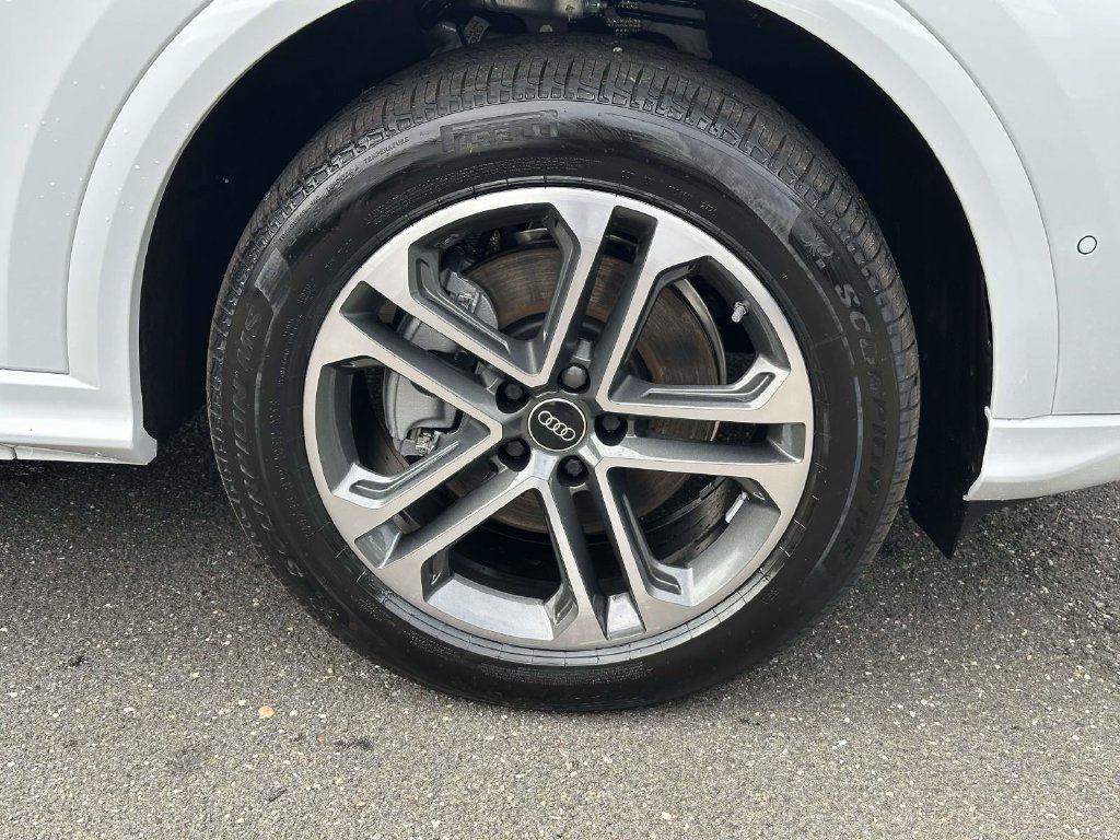 New 2026 Audi Q5 Premium Plus AWD/4WD image 12