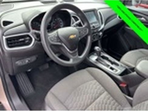 Used 2018 Chevrolet Equinox LT FWD image 6