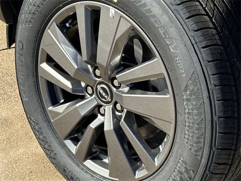 New 2026 Nissan Pathfinder SV image 11