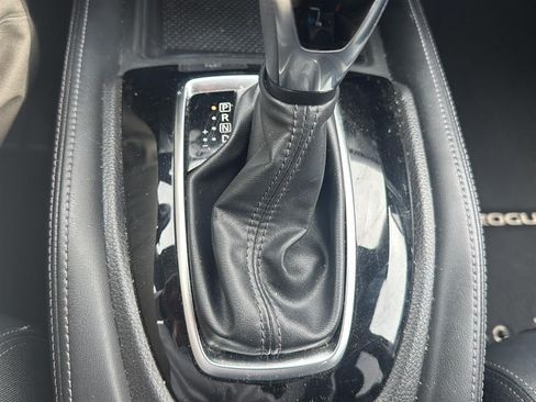Used 2017 Nissan Rogue SL AWD/4WD image 21