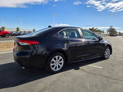 Certified 2025 Toyota Corolla LE image 4