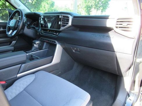 Used 2024 Toyota Tundra SR5 w/ SR5 Convenience Package AWD/4WD image 11